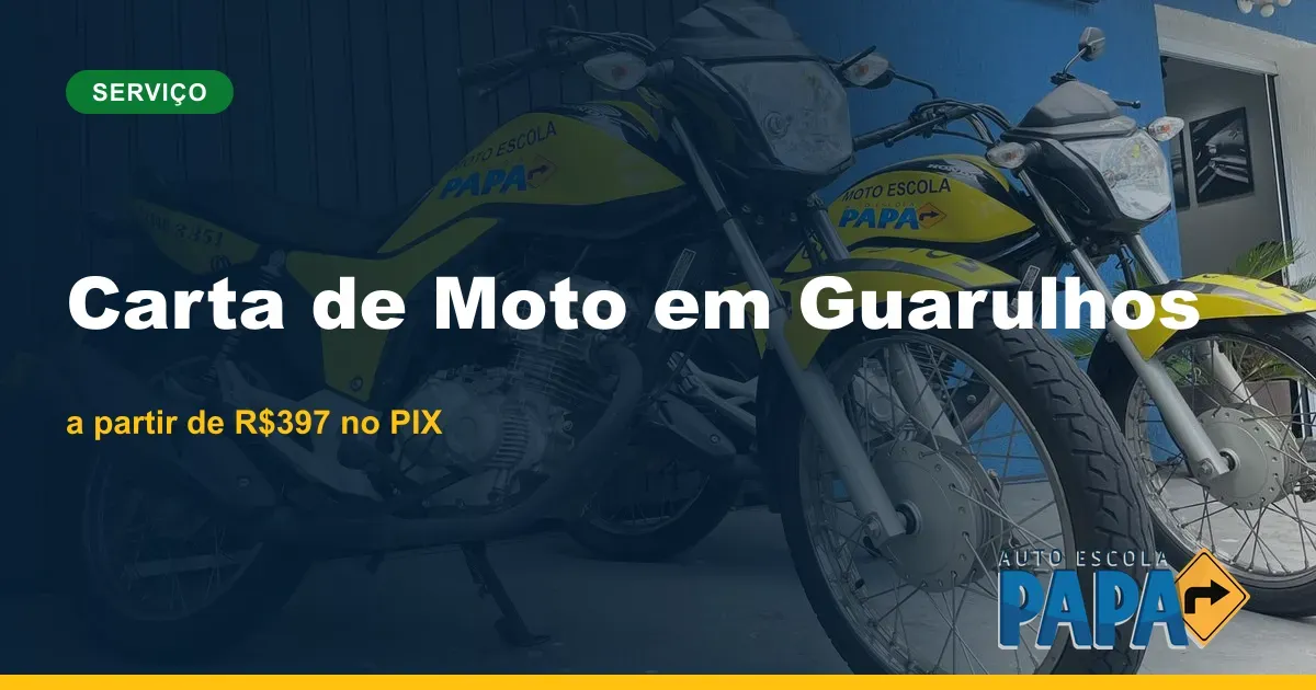 Motos amarelas e pretas da Auto Escola PAPA usadas nas aulas de categoria A